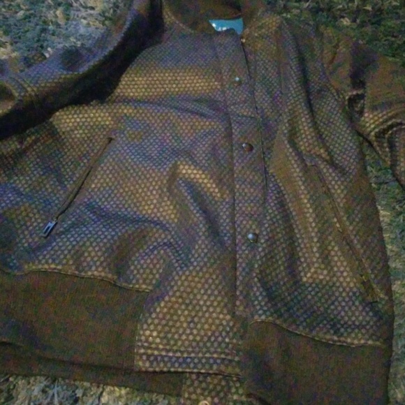 Adidas light  jacket - Picture 3 of 3